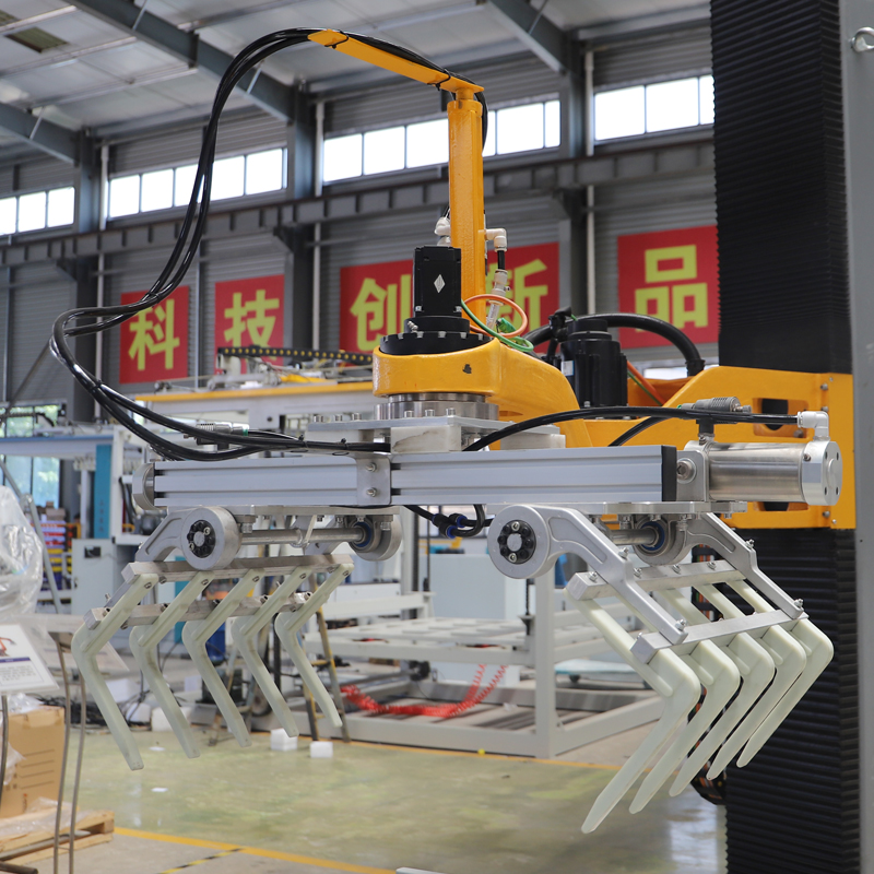 Boxes and cartons automatic vertical palletizer gantry Stacker pallet distributor